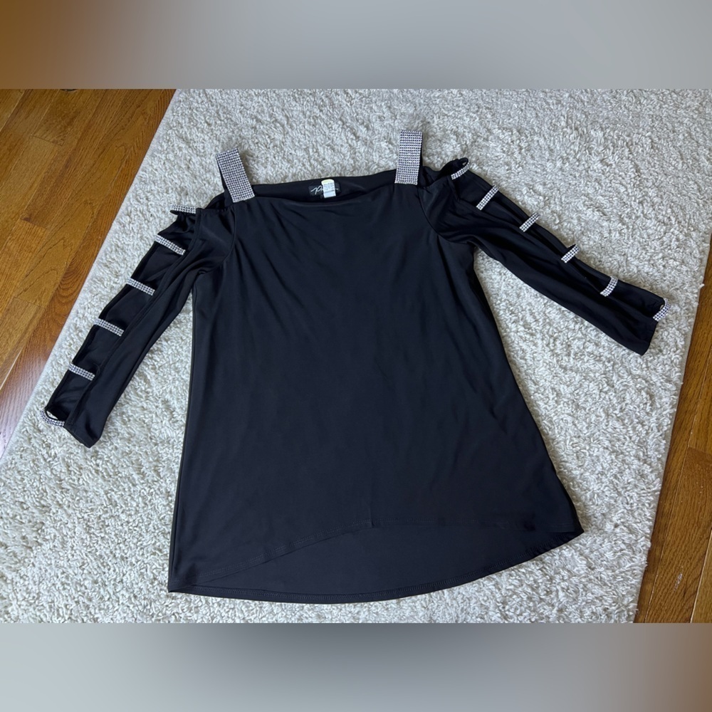 Women’s Medium Bedazzled Black Open Shoulder Top